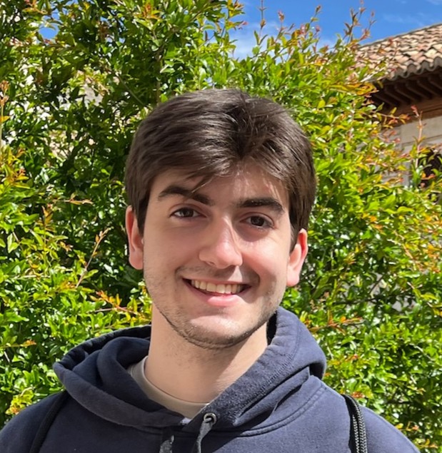 Headshot of Nathan Rowe